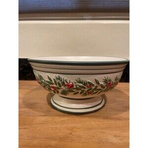 Yankee Candle Holly Berry PedestalPotpourri Centerpiece